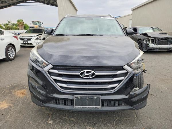 2017 HYUNDAI TUCSON