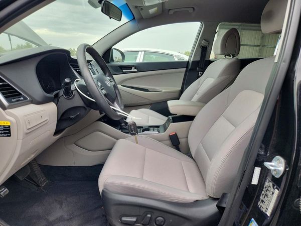 2017 HYUNDAI TUCSON