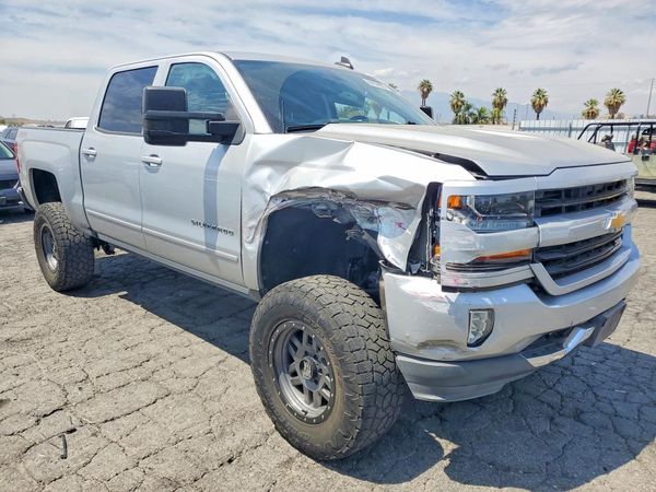 2017 CHEVROLET SILVERADO LT