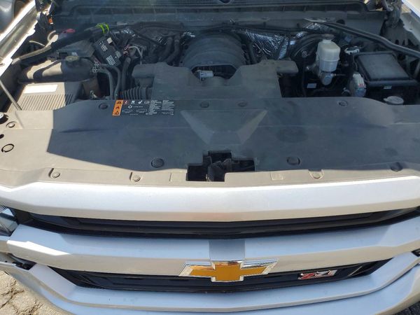 2017 CHEVROLET SILVERADO LT