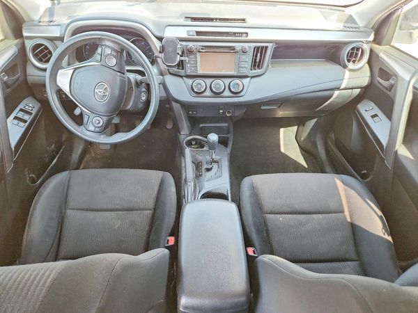 2017 TOYOTA RAV4 LE — CKPT
