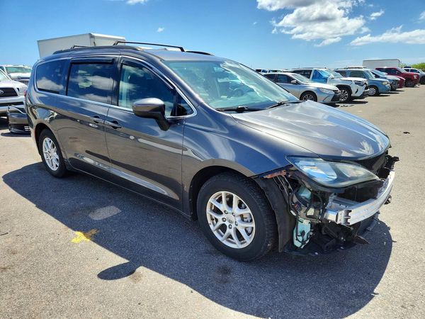 2018 CHRYSLER PACIFICA