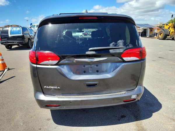 2018 CHRYSLER PACIFICA
