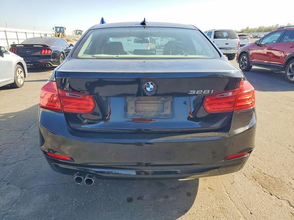 2015 BMW 328