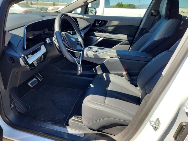 2026 CADILLAC OPTIQ