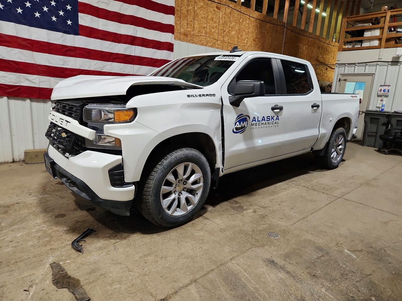 2022 CHEVROLET SILVERADO Custom