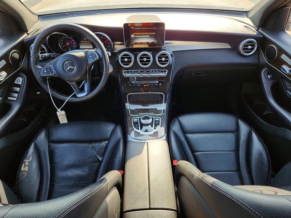 2017 MERCEDES-BENZ GLC GLC300 Base-4M