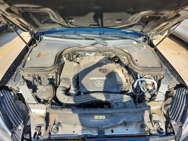 2017 MERCEDES-BENZ GLC GLC300 Base-4M