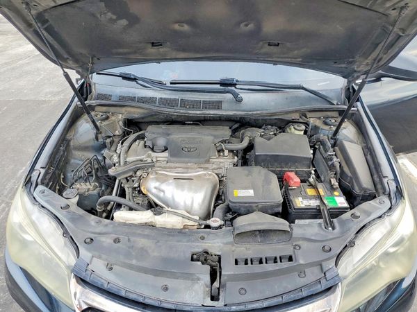 2016 TOYOTA CAMRY