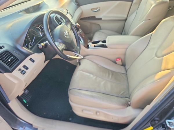 2012 TOYOTA VENZA