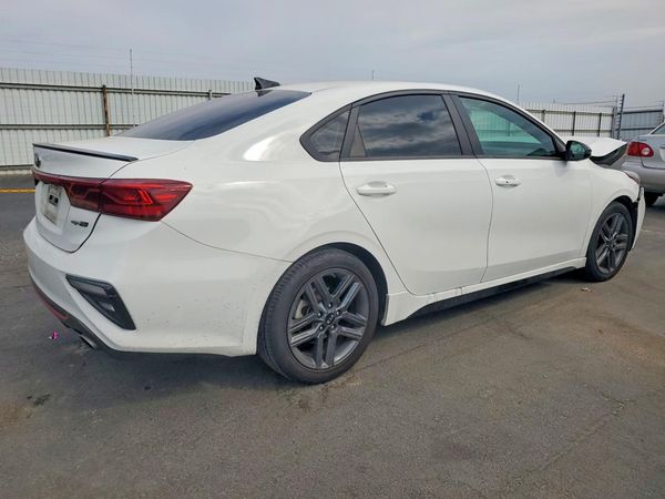 2021 KIA FORTE GT Line