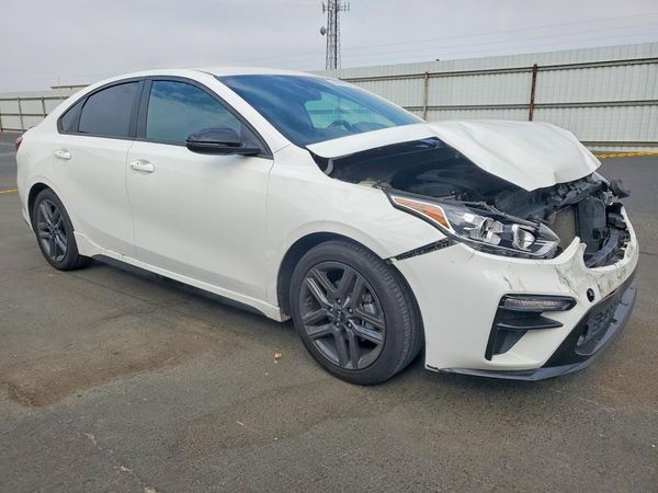 2021 KIA FORTE GT Line