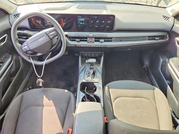 2026 KIA K4 LX, LXS
