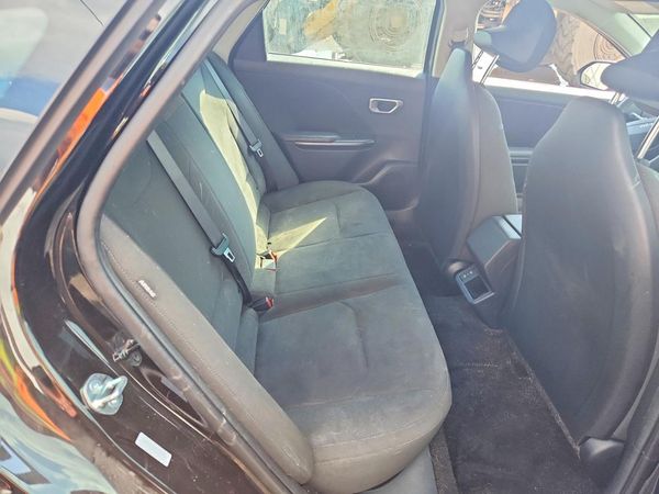 2026 KIA K4 LX, LXS