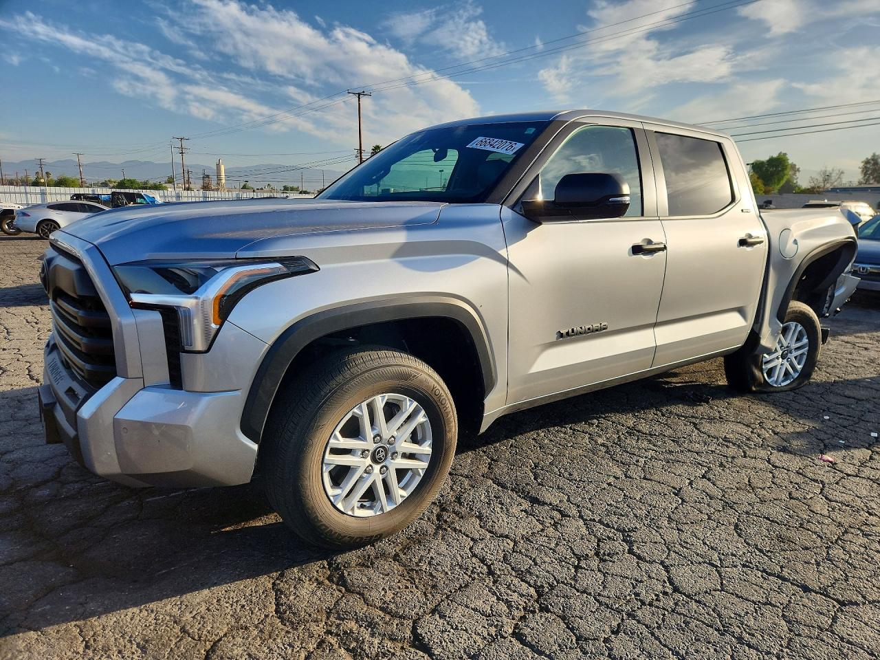 2025 TOYOTA TUNDRA