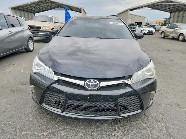 2015 TOYOTA CAMRY