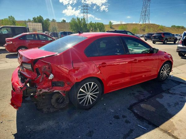 2017 VOLKSWAGEN JETTA Sport