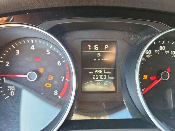 2017 VOLKSWAGEN JETTA Sport