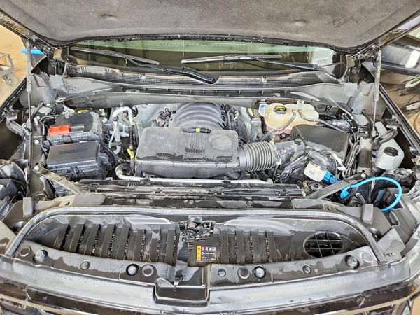 2024 CHEVROLET SILVERADO Trail Boss - LT — Engine bay