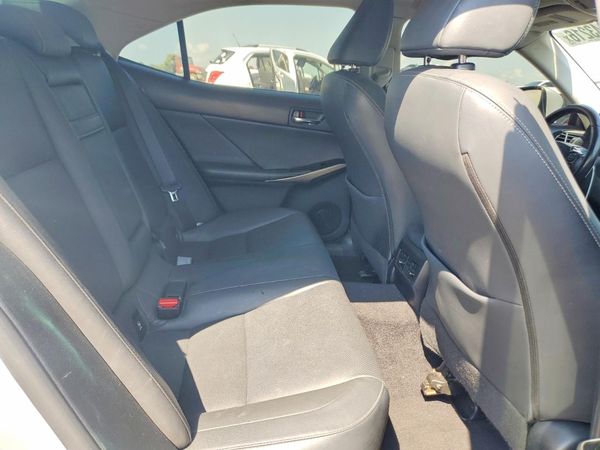 2015 LEXUS IS 250