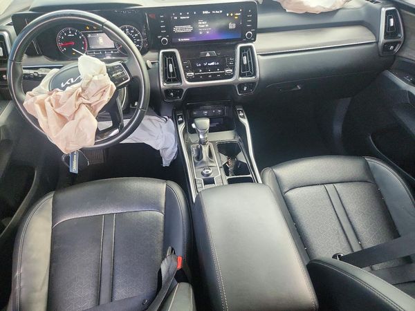 2023 KIA SORENTO