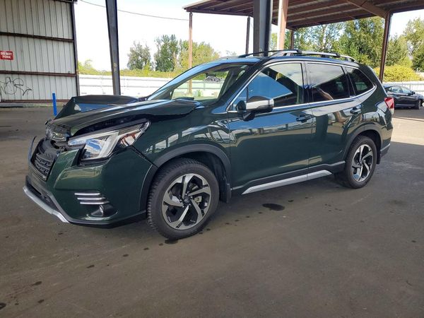 2023 SUBARU FORESTER