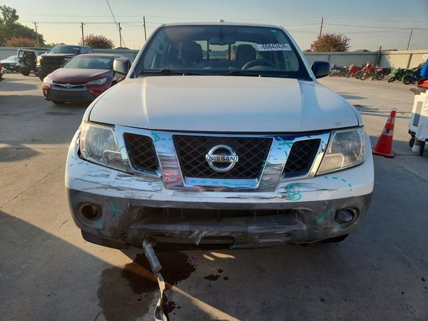2018 NISSAN FRONTIER