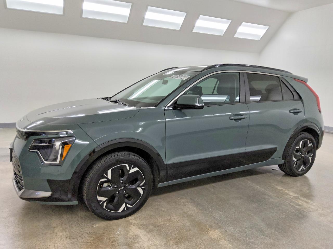 2024 KIA NIRO Wind