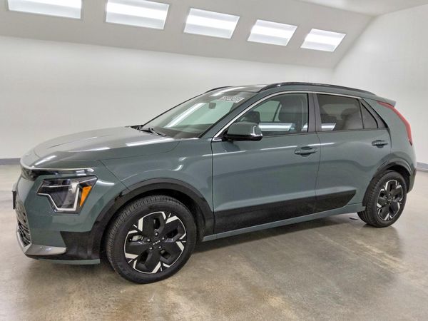 2024 KIA NIRO Wind