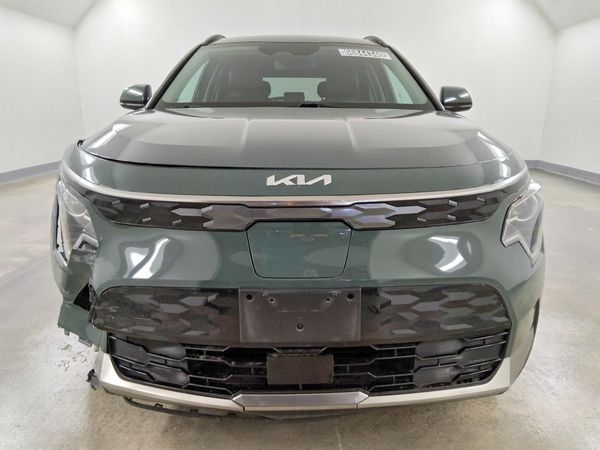 2024 KIA NIRO Wind