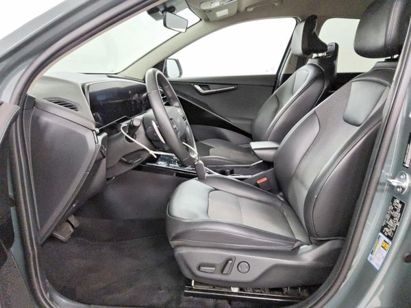2024 KIA NIRO Wind