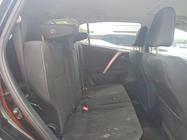 2014 TOYOTA RAV4 Sports