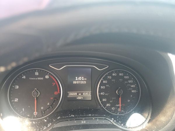 2015 AUDI A3 Premium