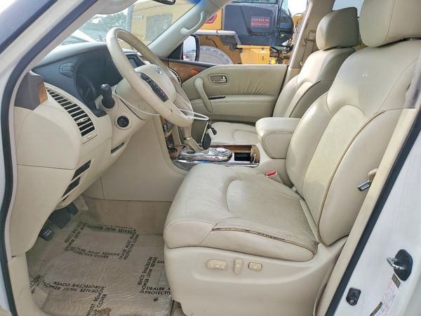 2012 INFINITI QX56