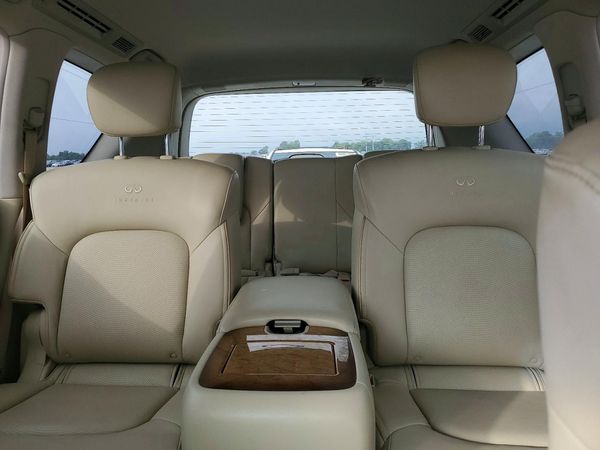 2012 INFINITI QX56