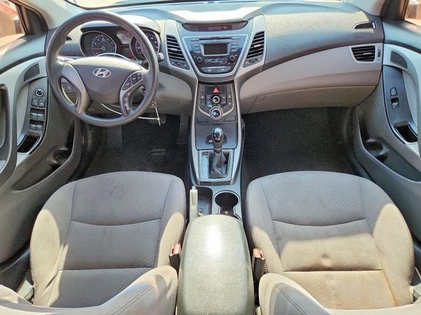 2014 HYUNDAI ELANTRA GLS(Middle)