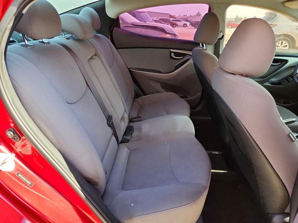 2014 HYUNDAI ELANTRA GLS(Middle)