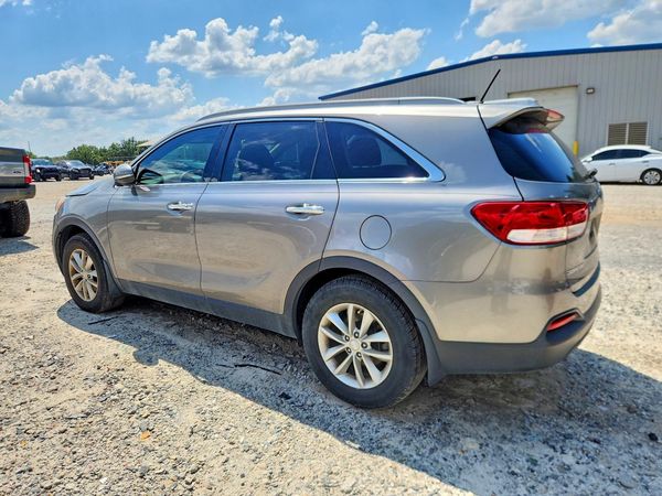 2017 KIA SORENTO