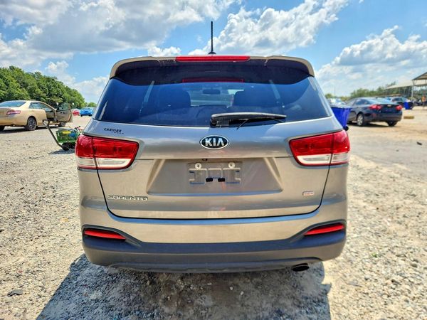 2017 KIA SORENTO