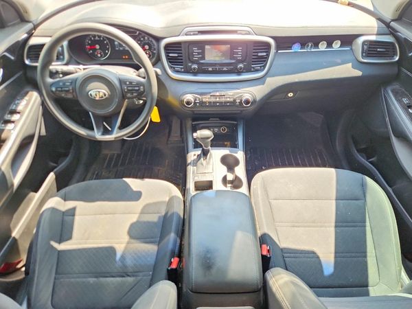 2017 KIA SORENTO