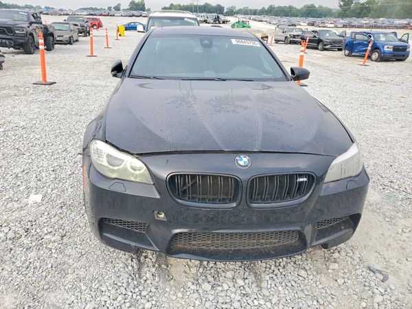 2013 BMW M5