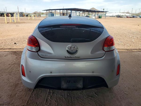 2016 HYUNDAI VELOSTER