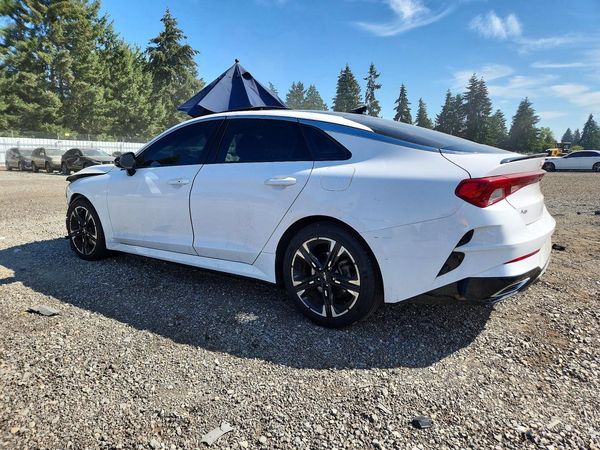 2022 KIA K5