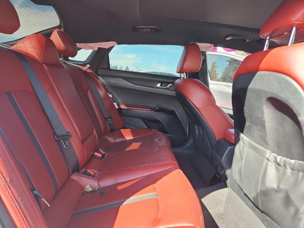 2022 KIA K5
