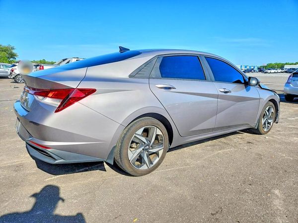 2023 HYUNDAI ELANTRA
