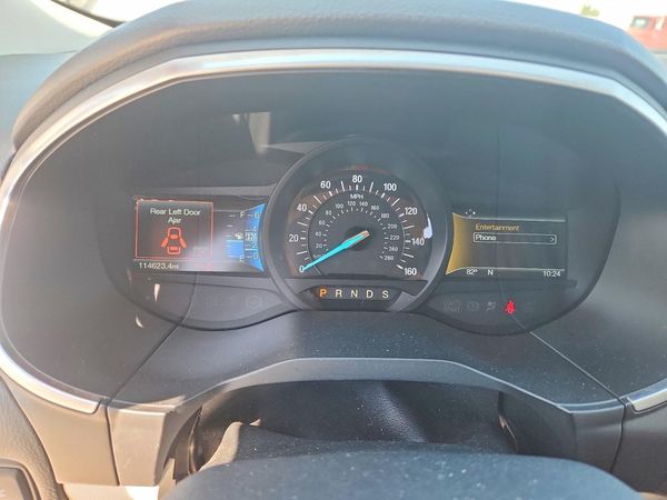 2017 FORD EDGE Titanium