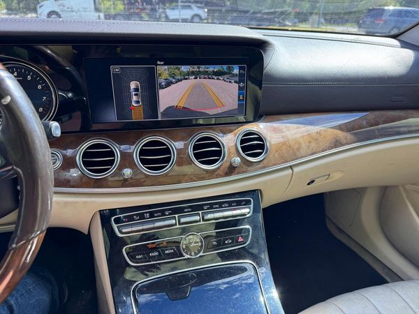 2017 MERCEDES-BENZ E E300