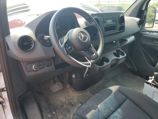 2021 MERCEDES-BENZ SPRINTER 907 (VS30)