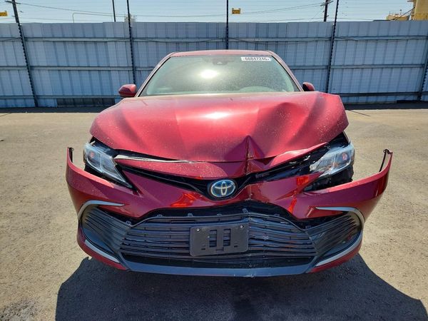 2021 TOYOTA CAMRY