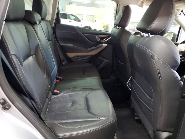 2022 SUBARU FORESTER